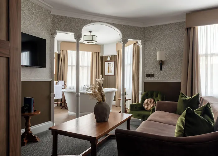 The Drayton Court Hotel